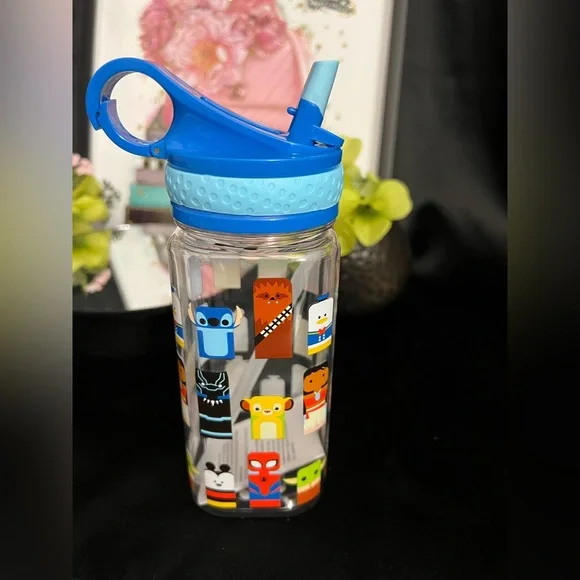 Disney Mickey Mouse Crossbody or Shoulder Handbag & Drinking Cup With Straw NWT - Picture 8 of 8